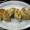 女性店主が一人で営む、餡がパンパンに詰まった極上の家庭餃子！