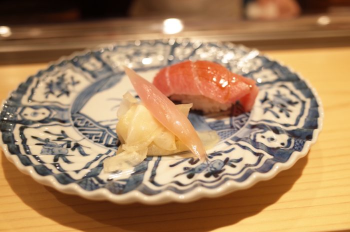 朝８時からお好みで食べる駅ナカ寿司！