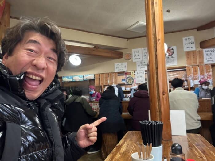 朝６時オープンの大人気海鮮丼のお店