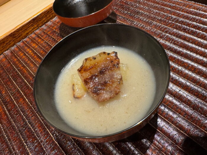 うすい豆と貝の春巻きにびっくり！
