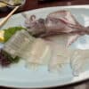 生簀で泳ぐヤリイカをいただく