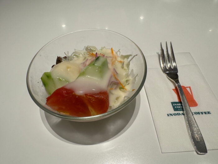 朝８時から食べられるビーフカツサンド