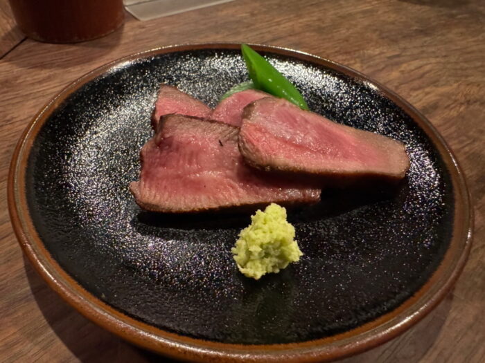 一見さんお断りの肉居酒屋さん